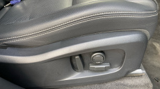 Jaguar F-Pace 2.0 D200 R-Dynamic Black 5dr Auto AWD Diesel Estate